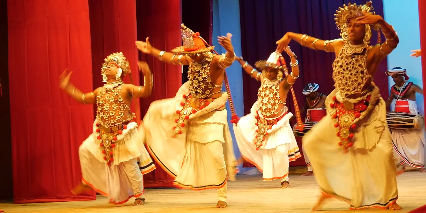 Traditional Kandyan Dancing Show Sri Lanka 10 Days Tour Package