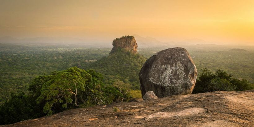pidurangala-rock-sunset-sri-lanka-economy-tours