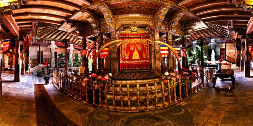 temple-of-tooth-sri-lanka-6