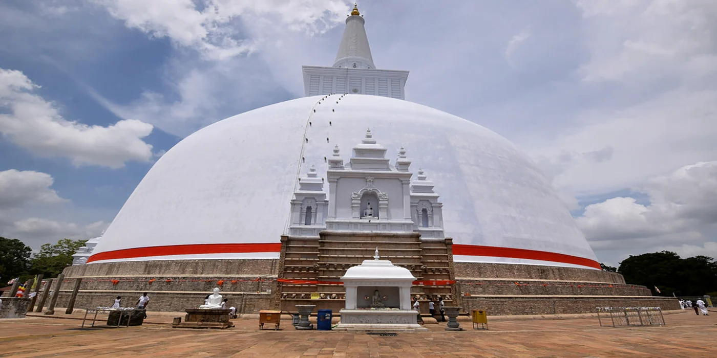 Ruwanweliseya Stupa Sri Lanka Economy Tours