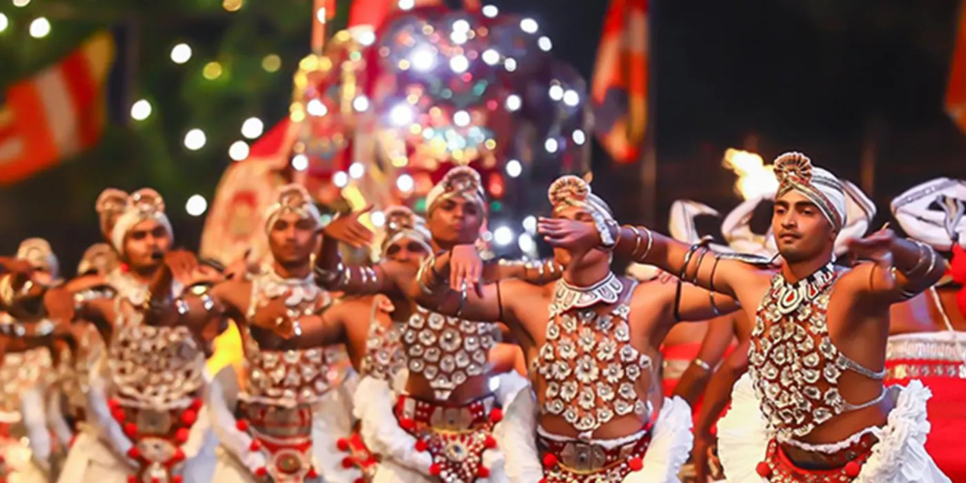 Kandy Esala Perahera