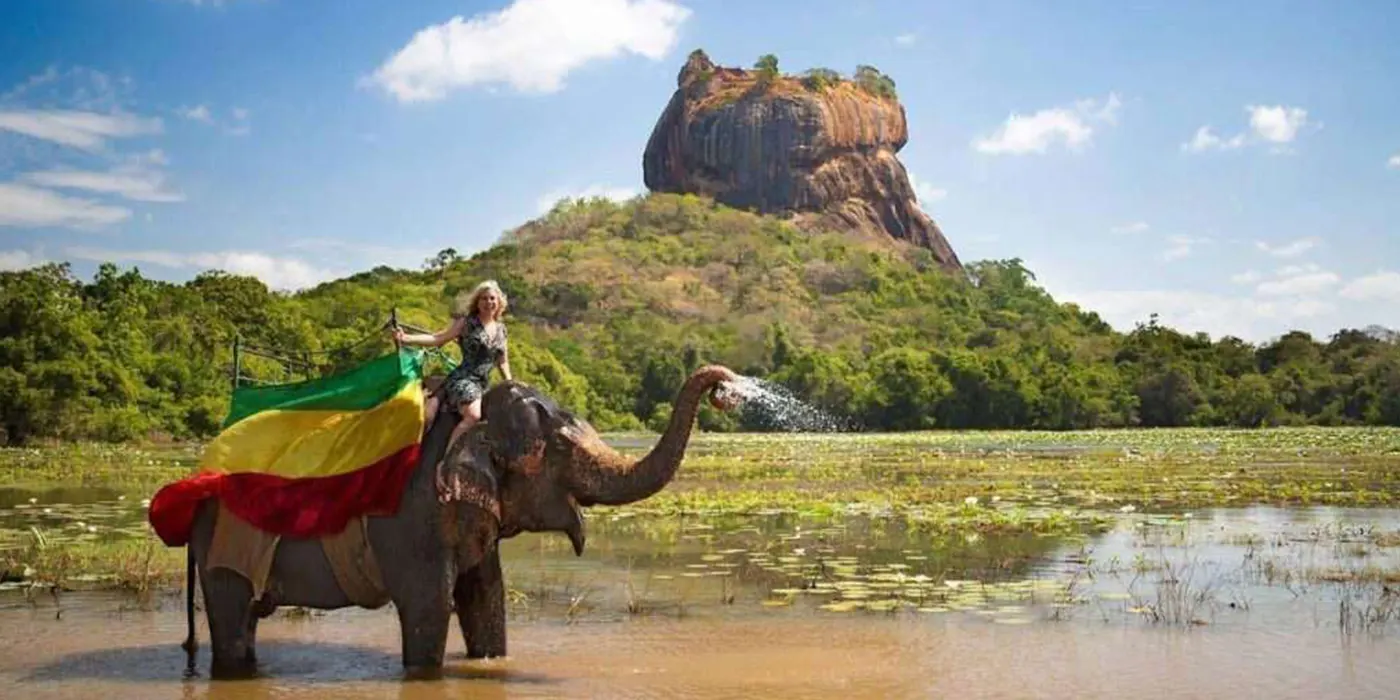 4 Nights 5 Days Sri Lanka Tour Package - Elephant Safari in Sigiriya