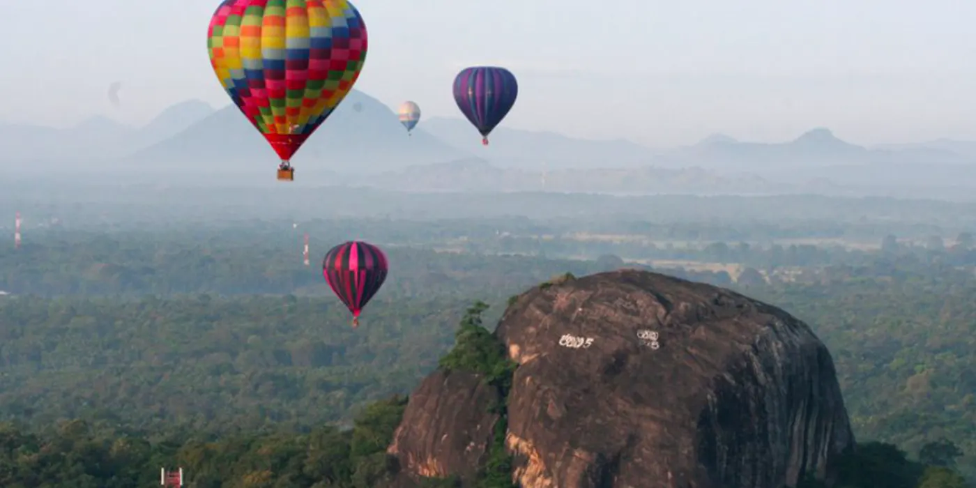 Hot-Air-Baloon-Sigiriya Hot Air Balloon Ride in Sigiriya