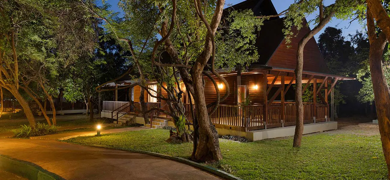Occidental-Paradise-Suite Occidental Paradise Suite